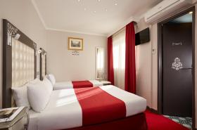 Grand Hôtel Amelot - photo 22