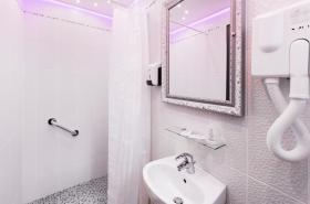 Grand Hôtel Amelot - photo 11