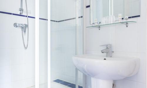 Hotel des Arts - Cite Bergere - photo 3