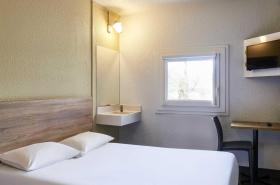 hotelF1 Paris Porte de Châtillon - photo 26