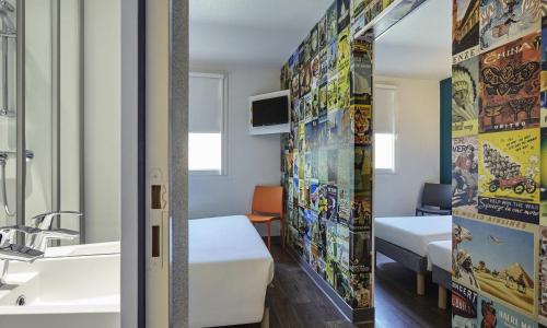 hotelF1 Paris Porte de Châtillon - photo 2