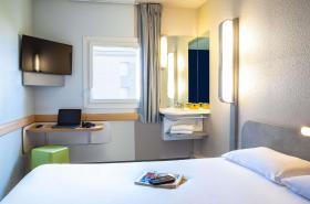 ibis budget Paris Porte De Montmartre - photo 12