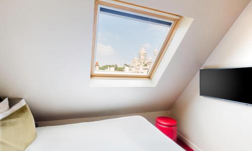 Hôtel Le Montmartre Saint Pierre - photo 2