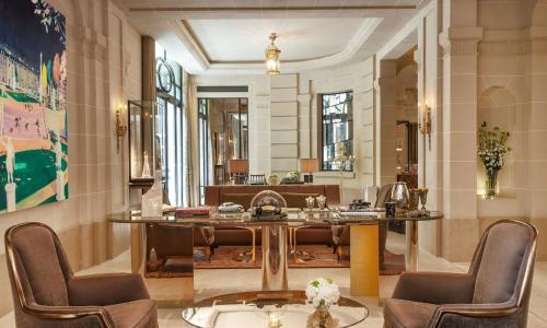 Hôtel de Crillon - photo 2