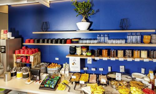 ibis Styles Paris Cadet Lafayette - photo 3