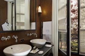 Le Pavillon de la Reine & Spa - photo 16