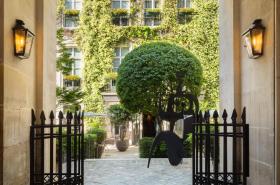 Le Pavillon de la Reine - photo 4