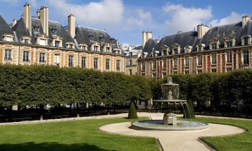 Le Pavillon de la Reine - photo 2
