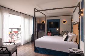 Mom'Art Hotel - photo 6