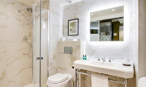 Mom'Art Hotel - photo 2