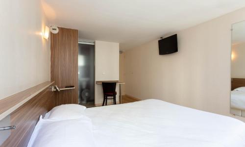 Hotel Mimosa Paris - photo 3