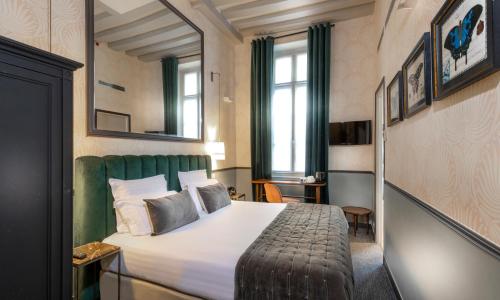 Dauphine Saint Germain - photo 2