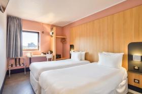 B&B HOTEL Paris 17 Batignolles - photo 6