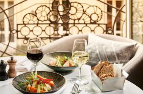 Sofitel Paris Arc De Triomphe - photo 11