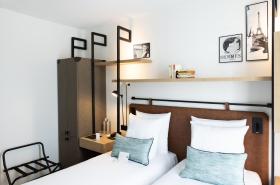 Esteem Tour Eiffel - photo 24