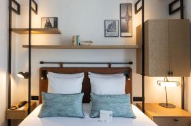 Esteem Tour Eiffel - photo 26