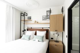 Esteem Tour Eiffel - photo 23