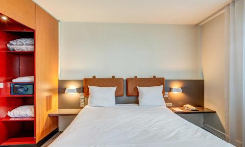 B&B HOTEL Paris Nord 18ème - photo 2